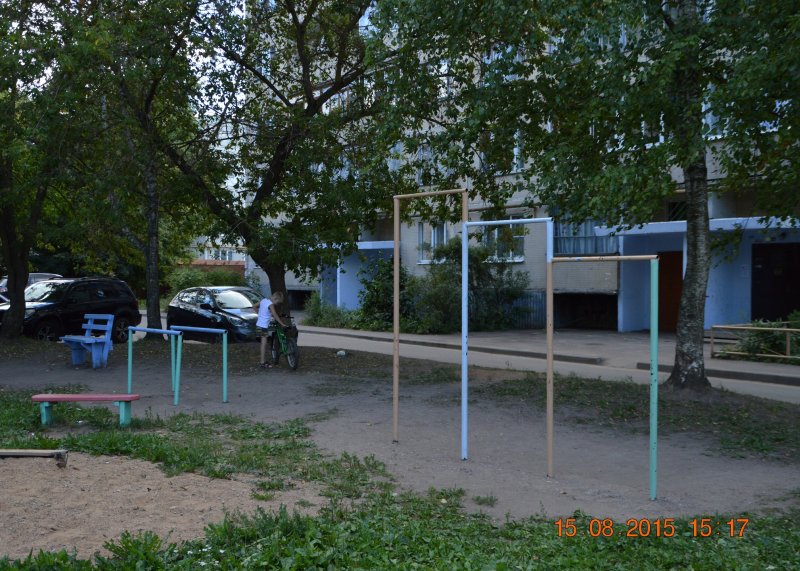 Площадка для воркаута в городе Великие Луки №4113 Маленькая Советская фото